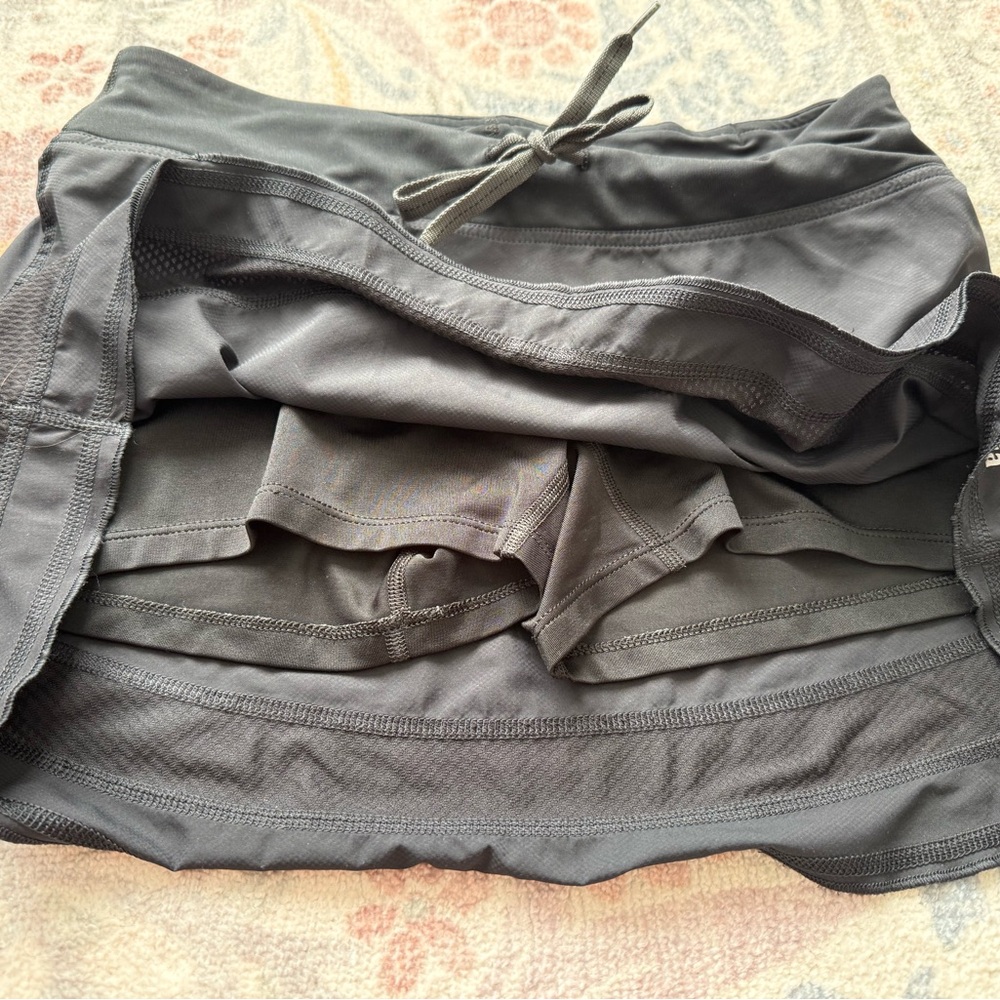 Patagonia Fleetwith Athletic Skort | Women’s Small | Mini Skirt - Picture 4 of 6